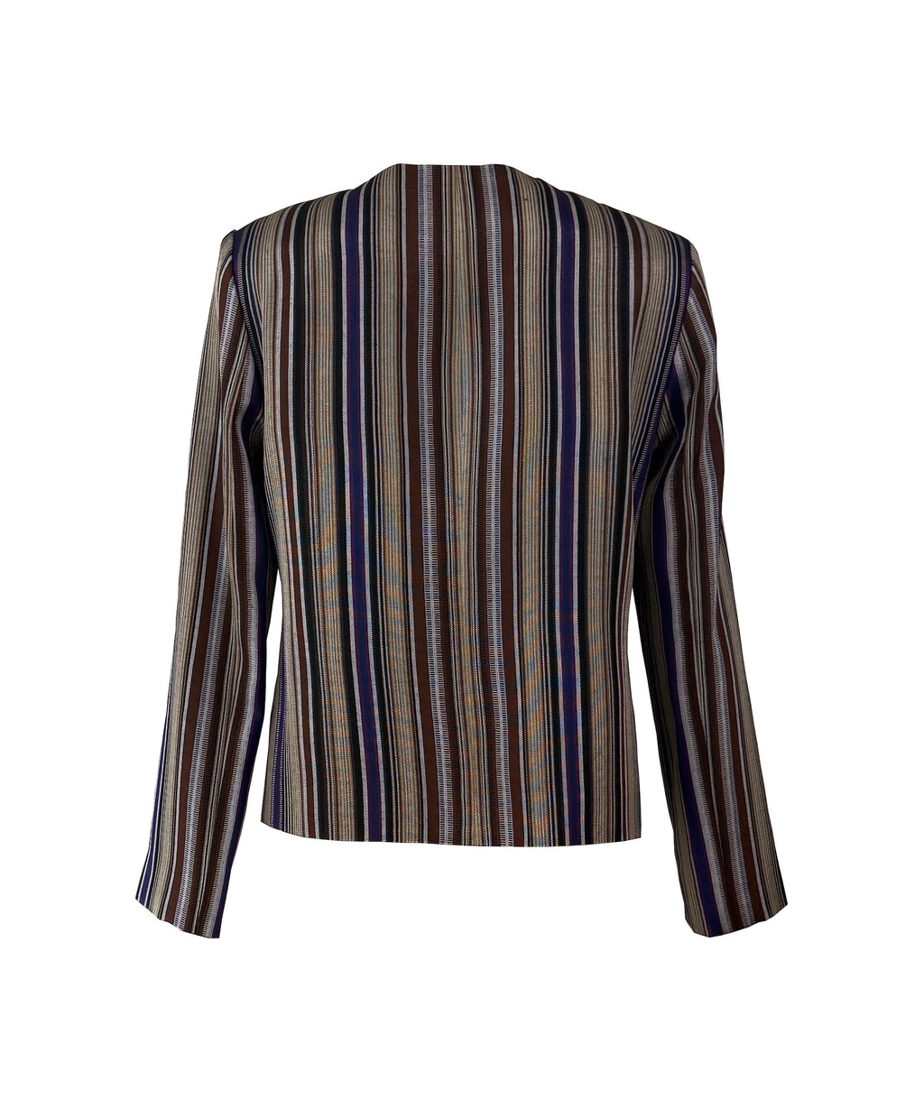Kutnu Crop Jacket with Navy Accents