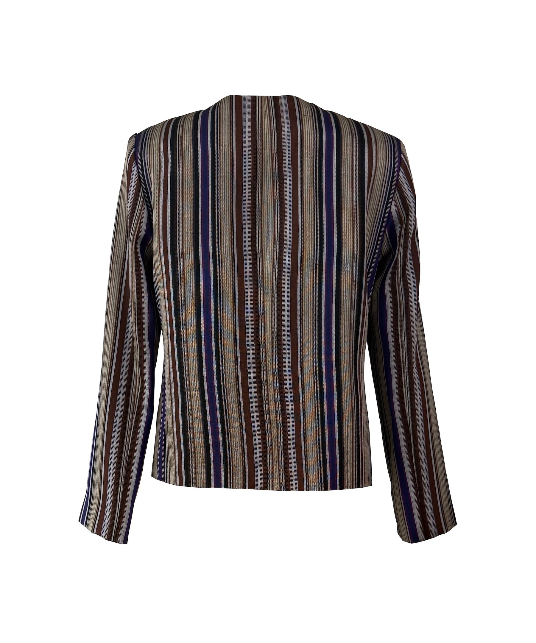 Kutnu Crop Jacket with Navy Accents