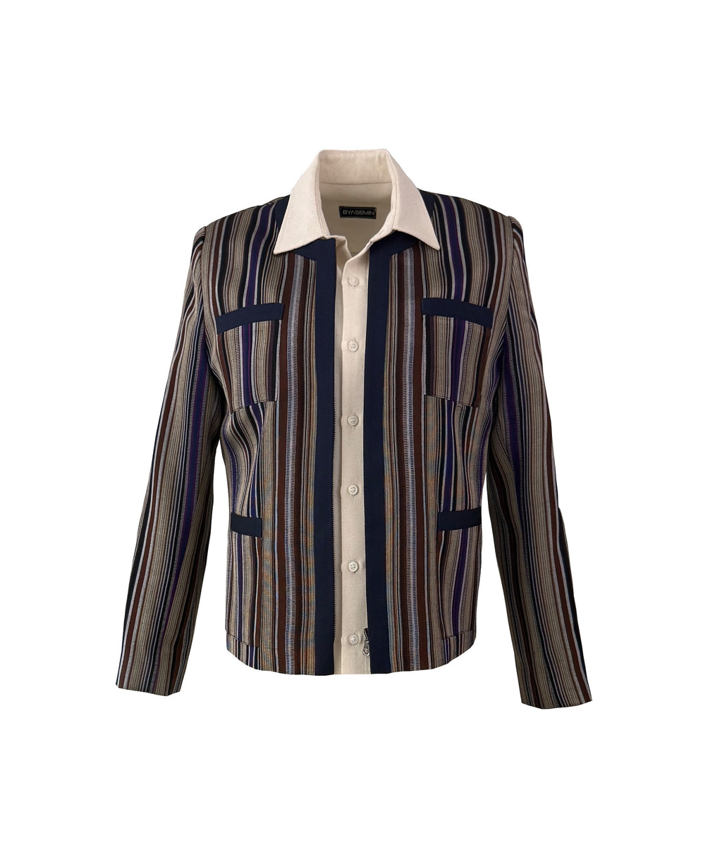Kutnu Crop Jacket with Navy Accents