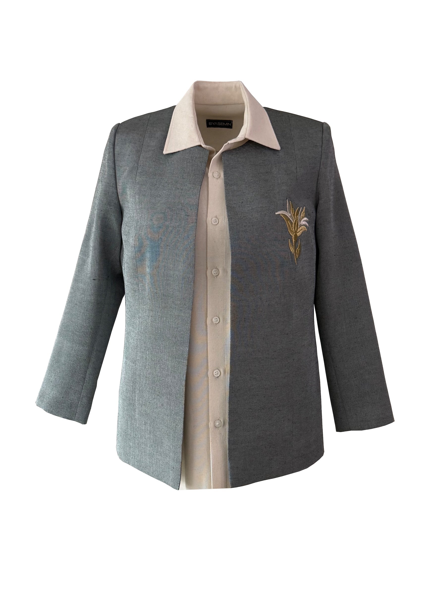 The Vianelle Collection — Silver Kutnu Jacket