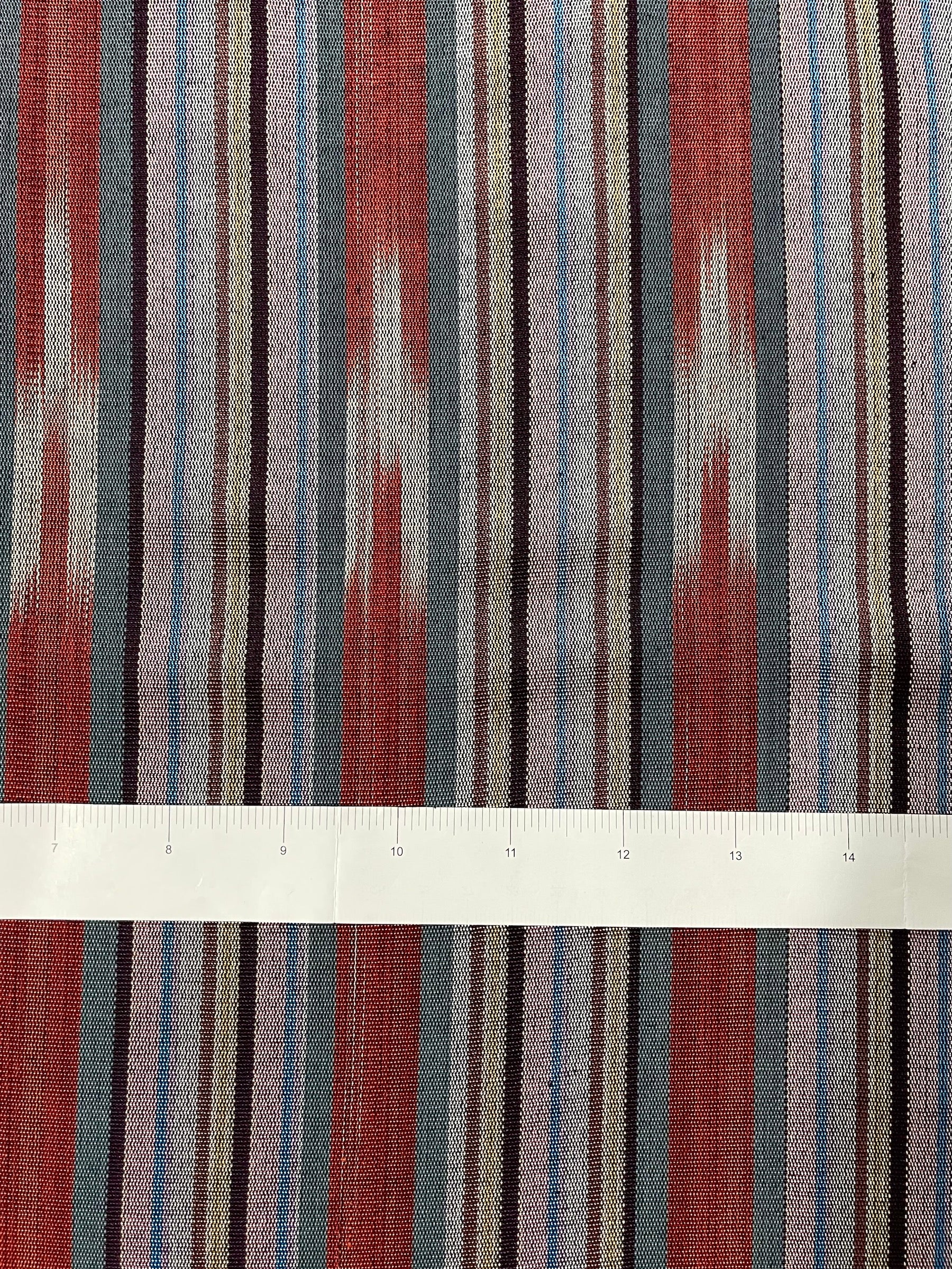 Colorful and shiny woven fabric for all fashion designs.