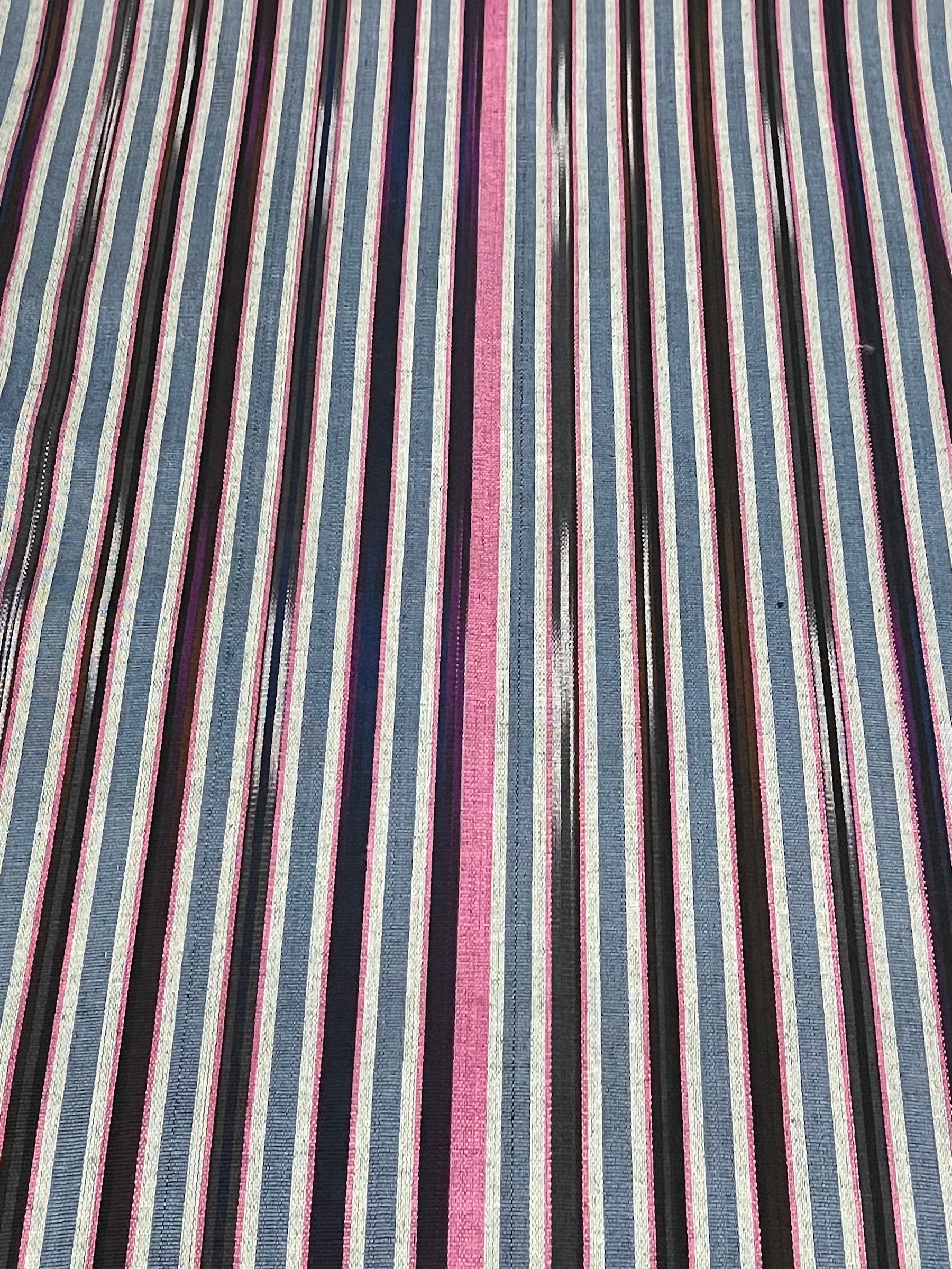 Design woven kutnu fabric-multicolor